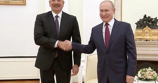 Əliyev əllərini təcili dezinfeksiya etməlidir Nevzorov