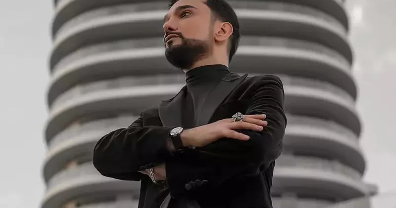“Qadın müğənnilər satılıq mal kimi səhnəyə çıxırlar”