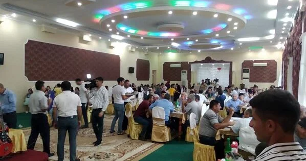 Bakıda toy yasa döndü