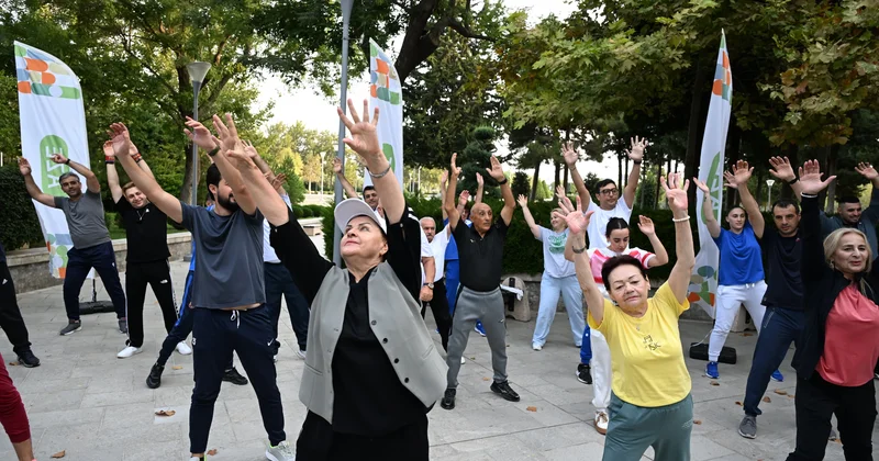 İdman jurnalistləri Səhər İdmanı təşəbbüsünə qoşularaq idman ediblər FOTO