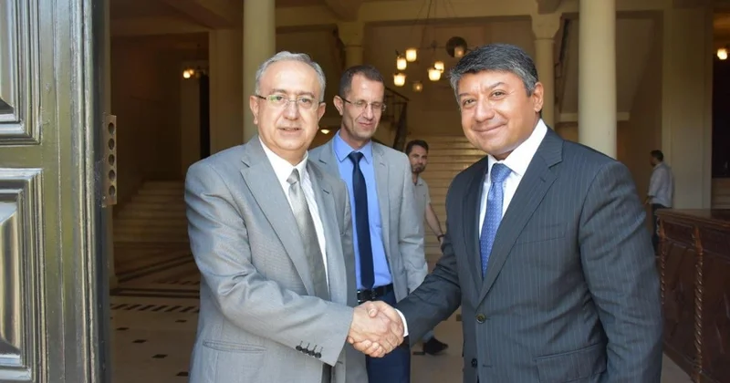 Dəməşq Universitetində Azərbaycanla əməkdaşlıq müzakirə olunub