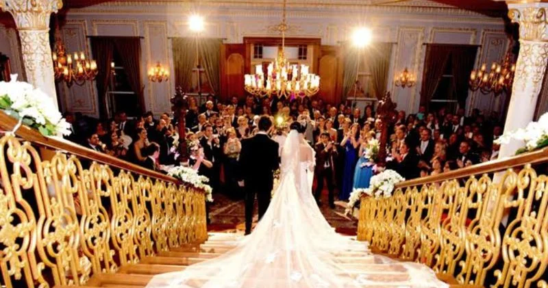 Şadlıq evləri bəy və gəlindən nikah sənədi tələb etməlidirmi? Erkən evliliyin cibə ziyanı