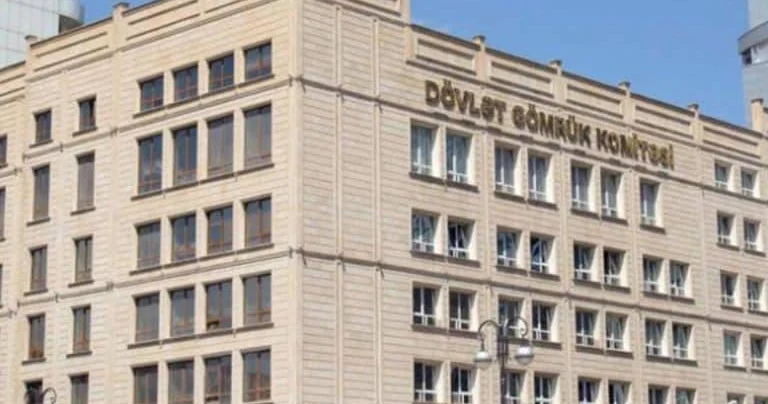 Xaçmaz gömrüyündən ölkəyə heyvan keçirilməsi qadağan olunub BU SAHƏ RƏİSİN QOHUMUNUN MONOPOLİYASINDADIR