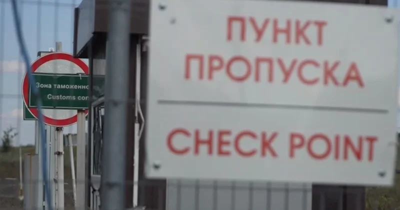 Россия блокирует более 100 армянских грузовиков из за США Minval Politika