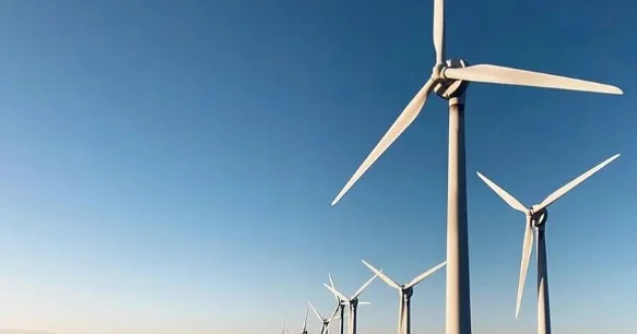Avropada nə qədər külək elektrik stansiyası var və lider hansı ölkədir?