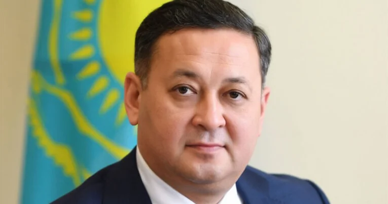 Qazaxıstanda XİN rəhbərinin saxlanılması ilə bağlı YENİ DETALLAR: Nə baş verir? KONKRET