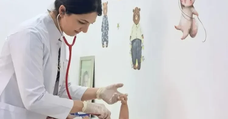 Qızdırma zamanı yaranan qıcolmalarda diqqət edilməli nüanslar Pediatr AÇIQLADI