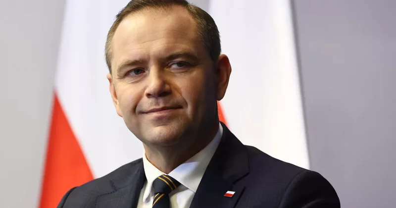 Karol Navrotski: ABŞ Polşaya əlavə təhlükəsizlik təminatları verməyə hazırdır