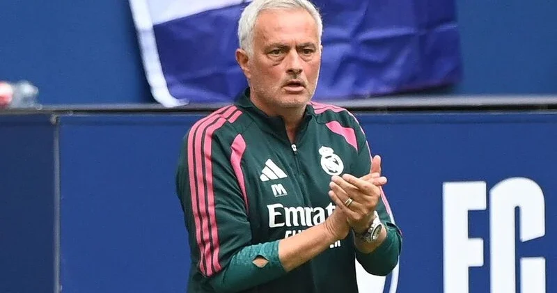 Mourinyo: “Betis”in oyunçusu ölmüş kimi davranırdı