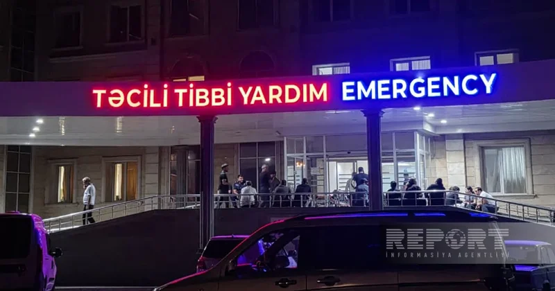 В тяжелом ДТП в Шахбузе погибли три человека, еще девять получили ранения