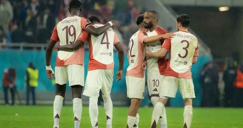 “Lion” “Oser”i məğlub etdi Meydan sahibləri üç xalı üç qolla qazandı