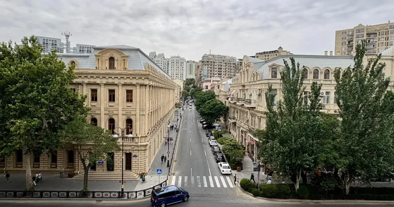 В субботу в Баку 32 градуса тепла, возможен кратковременный дождь