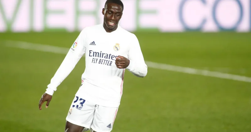 Real Madrid fransalı ulduza ÇL də ehtiyac duymadı
