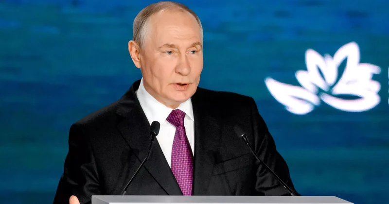 Rusiyada Putinə etimad 70 faizdir SORĞU