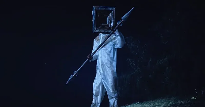Absurd yumor və qorxunun vəhdəti Ceyn Şönbrunun yeni filmi