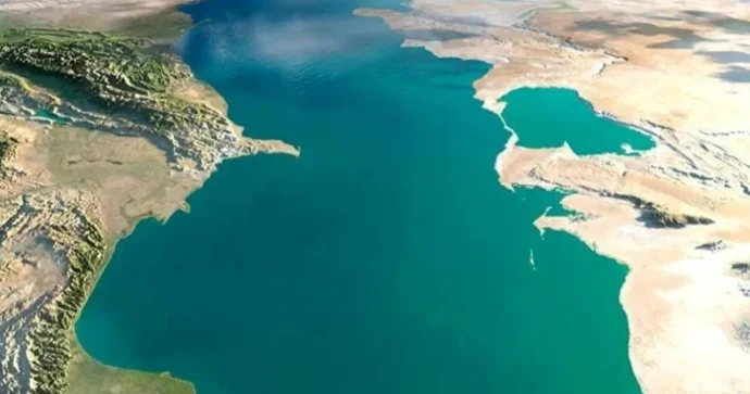 Xəzərdən gələn pis qoxunun səbəbi nədir? Bulvar İdarəsindən AÇIQLAMA