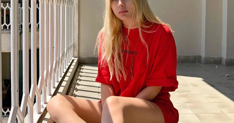 Aleyna Tilki özünə dost axtarır (Foto)