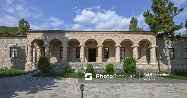 Какие тайны хранят стены Шекинского историко краеведческого музея?