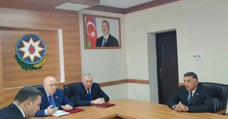 Əhliman Əmiraslanov Ağsaqqalların hesabat seçki konfransında iştirak etdi