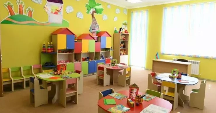 Kayu uşaq bağçasında şiddət iddiası Uşağın gözünü partladıblar