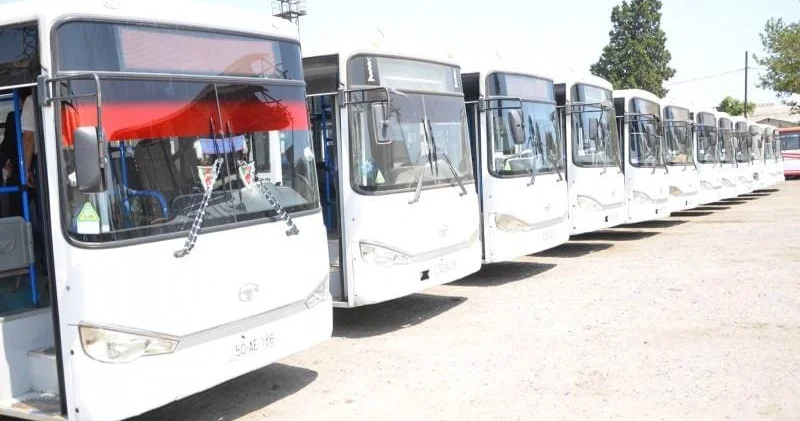 AYNA dan 525 nömrəli avtobusla bağlı AÇIQLAMA
