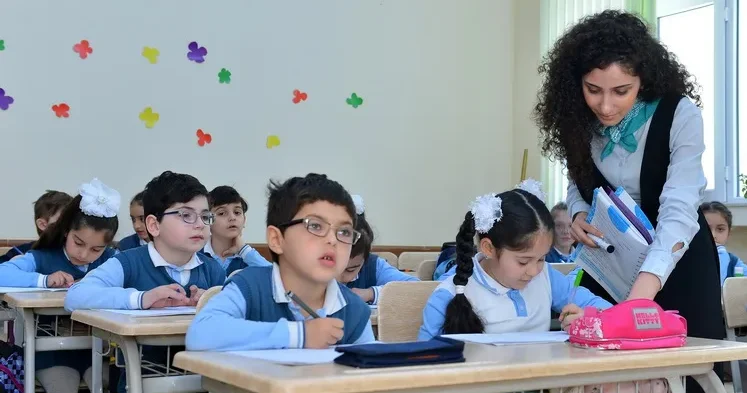 Müəllimlərin maaşı şagirdlərin nəticəsinə görə hesablanacaq?