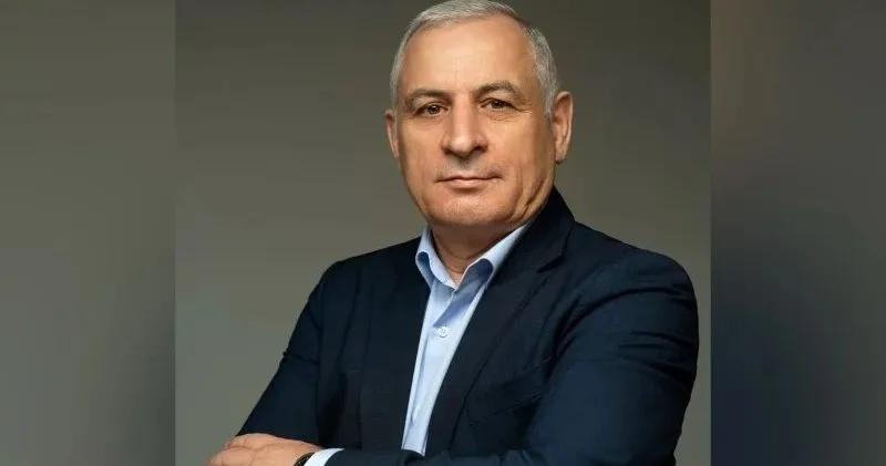 Sursat anbarı ətrafında media “partlayışı“
