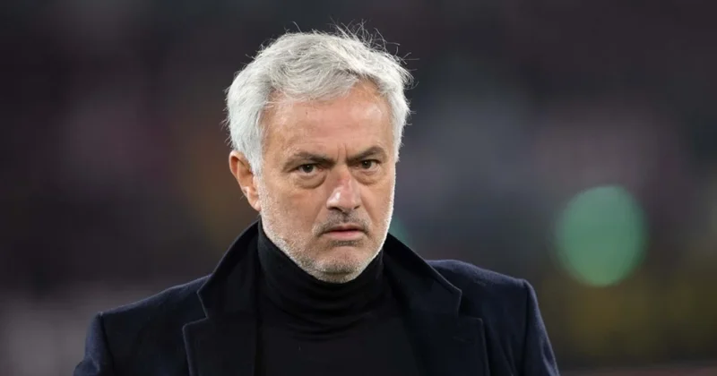 Mourinyo və Benfika nın futbolçuları virusa yoluxublar