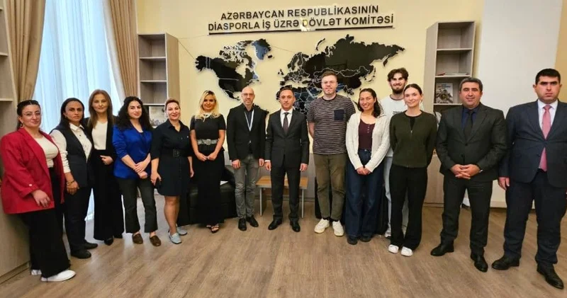 Diaspor Komitəsində Beynəlxalq Təhsil Konfransının iştirakçıları ilə görüş olub