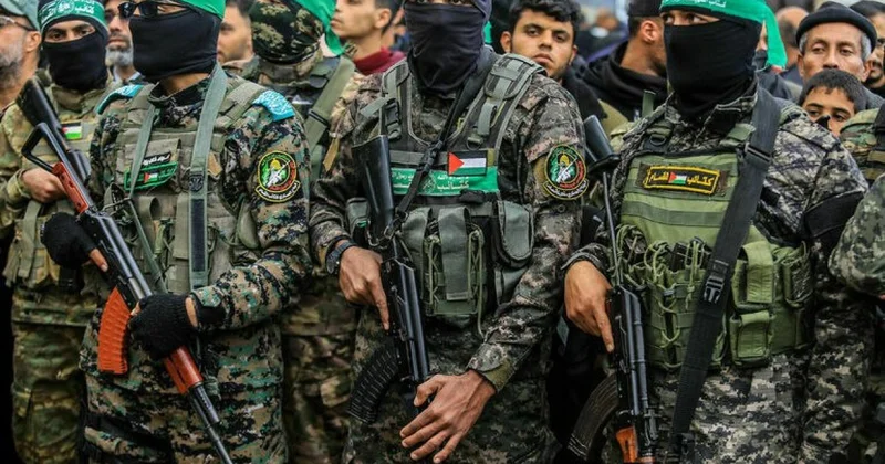 HƏMAS Trampın planını qəbul etdi Qəzzada döyüşlər dayanır