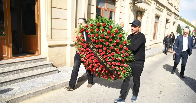 Oqtay Şirəliyevlə vida mərasimi keçirilir FOTO
