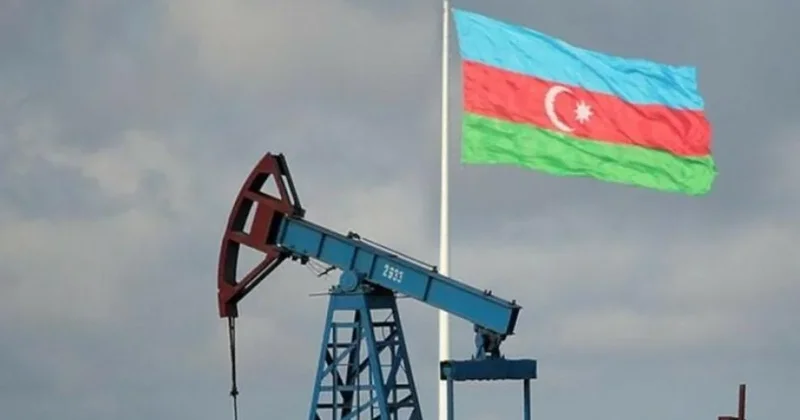 Azeri Light bahalaşıb
