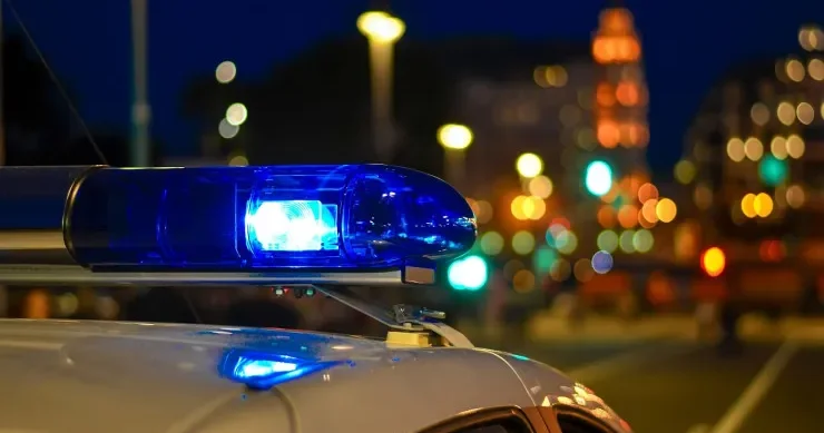 26 yaşlı qadını zorlayan polislər həbs olundu