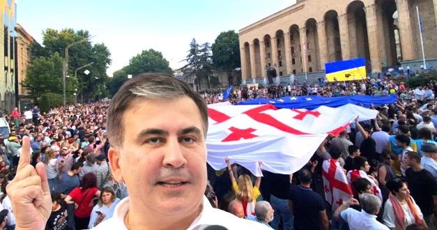Gürcüstanda seçki sakit keçməyəcək ŞƏRH