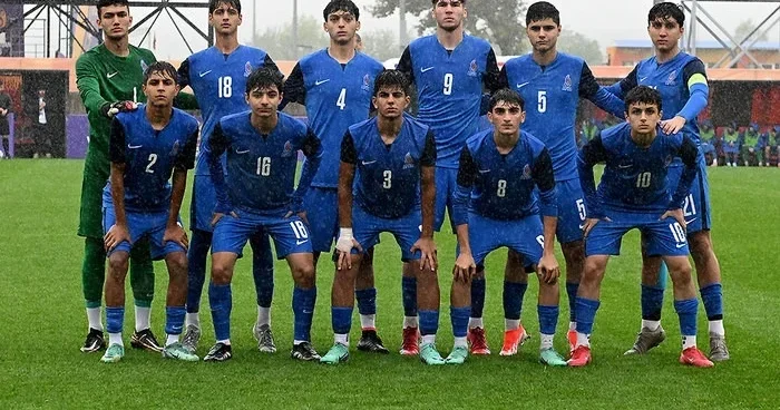 Millimiz kubokun bir addımlığında YENİLƏNİR