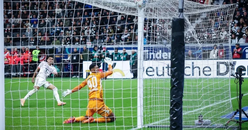 Bundesliqa: “Bavariya” qələbə qazanıb, “Borussiya Dortmund” xal itirib
