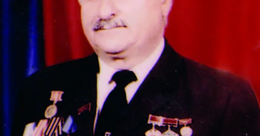 Xeyirxah əməllərində yaşayan insan