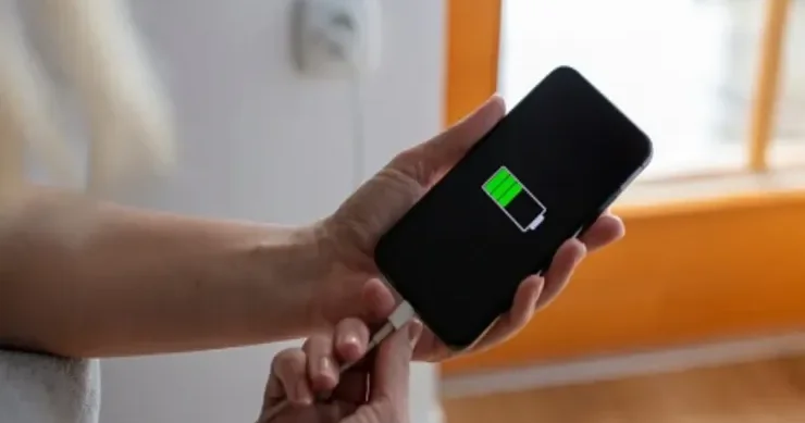 Telefonunuzdakı bu funksiya batareyanızı boşaldır Onu söndürün