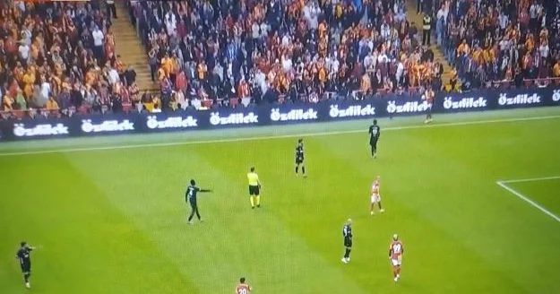 Türkiyə derbisində bir qol, bir qırmızı kart... Qalatasaray Beşiktaş a uduzur (Yenilənir)