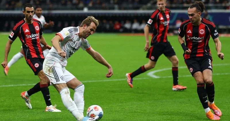 Bundesliqa: Bavariya 3 xalı 3 cavabsız qolla aldı