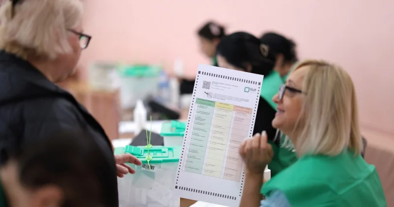 Gürcüstanda seçki bülletenlərinin 73% i sayılıb, hakim partiya liderdir