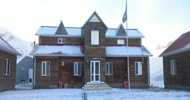 Azərbaycanda hava kəskin dəyişdi: Dağlara qar, rayonlara leysan yağdı