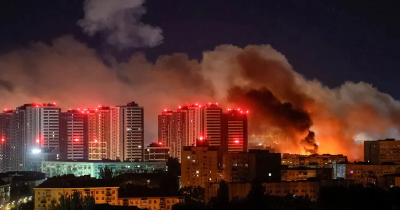 После заявления Зеленского Россия грозит усилить удары по Украине