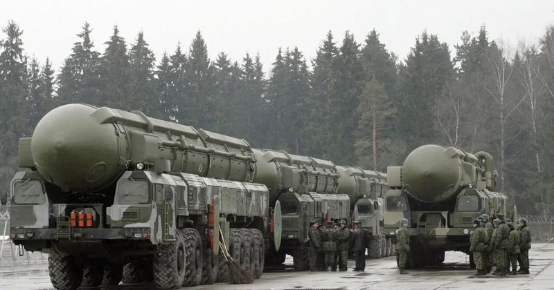 Kəşfiyyatdan şok məlumat: Rusiyanın minə yaxın ballistik raketi var