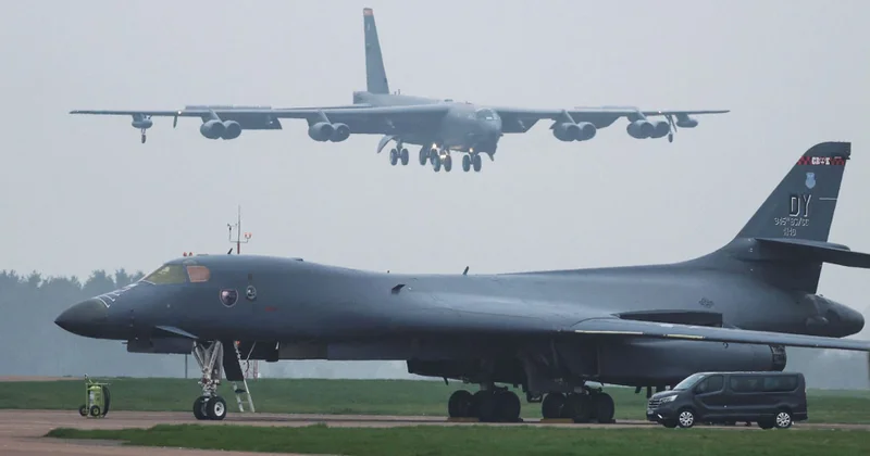 ABŞ Böyük Britaniyadakı bazadan bombardmançı təyyarələrini geri çəkib