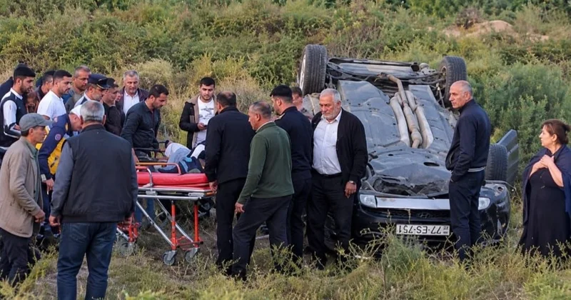Biləsuvarda avtomobil yolun kənarına aşdı: Qadın sərnişin xəsarət aldı