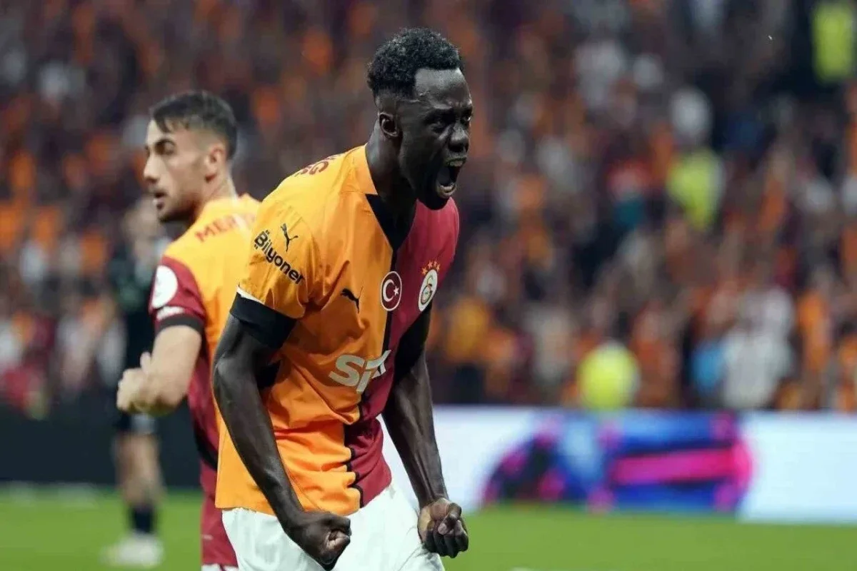 Davinson Sançez: Qalatasarayın Canlı Səddi