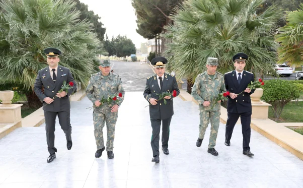 Hərbi prokuror Müdafiə Nazirliyinin hərbi qulluqçuları ilə görüşüb