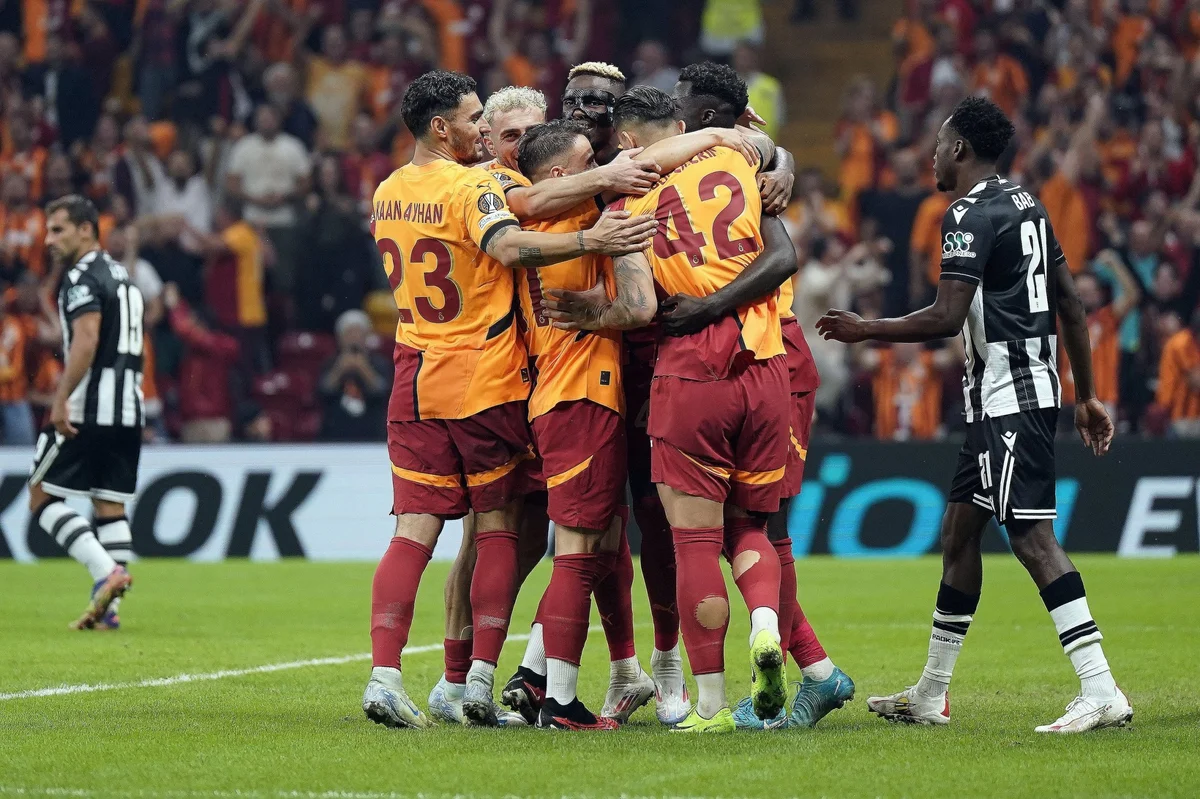 “Qalatasaray” heyətini gücləndirir İdmanXəbər