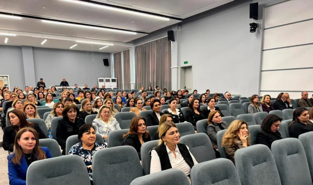 Ümumi təhsil müəssisələrinin rəhbərləri ilə xüsusi hallara dair görüş keçirilib